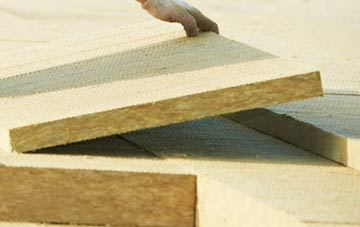 measuring Coig Peighinnean Bhuirgh tapered insulation